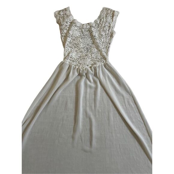 90’ Vintage Victoria's Secret Maxi Dress Nightgown Ivory Floral Lace Plunge Back - Picture 5 of 10